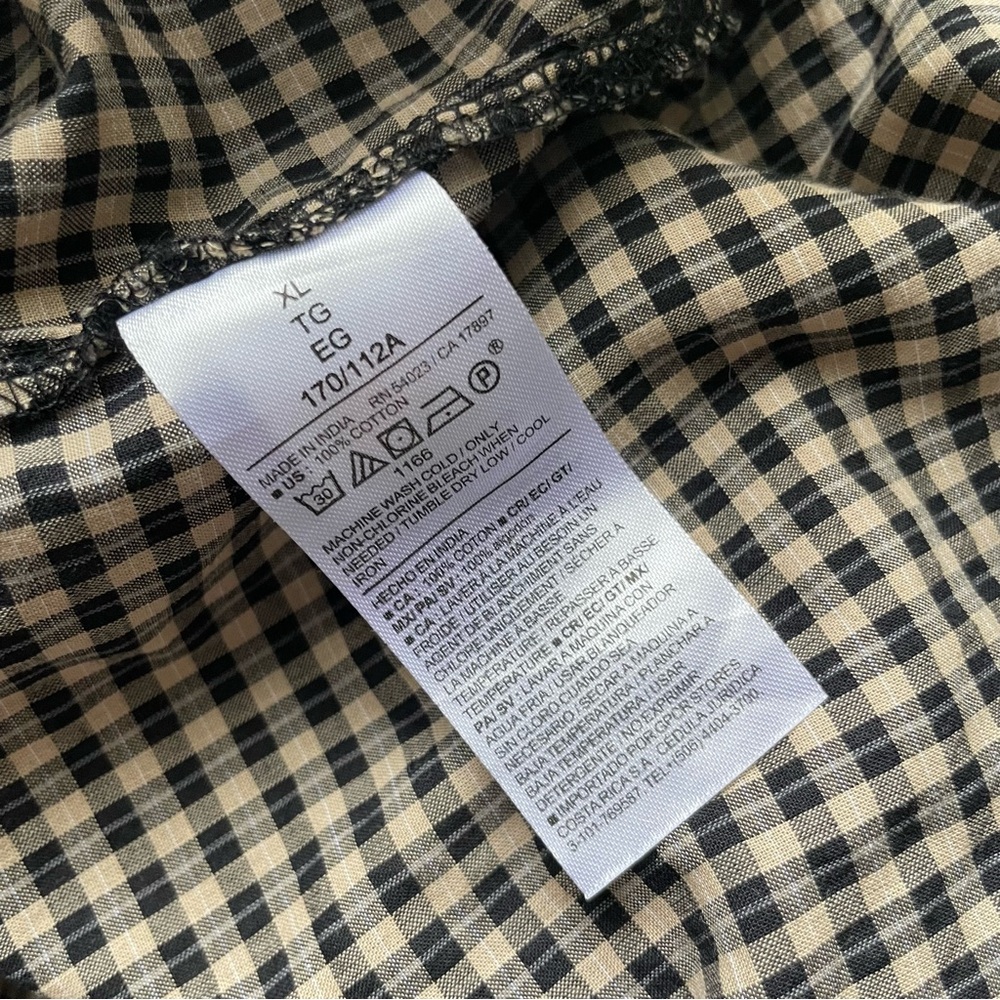 Women’s Old Navy Plaid Ruffle Shirt - Picture 13 of 13